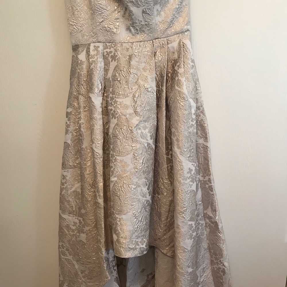 Elegant Textured Strapless Dress